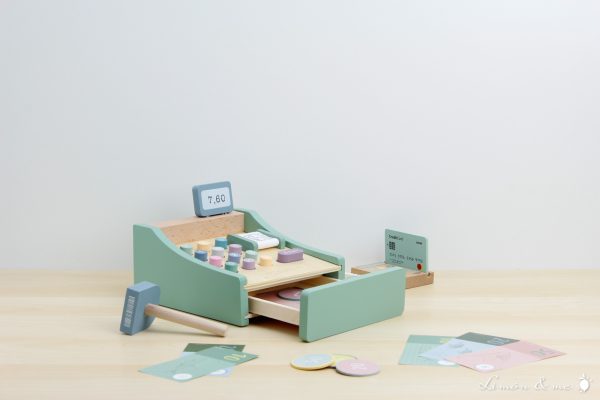 Caja registradora de madera con tarjeta y dinero de madera y papel - Little Dutch